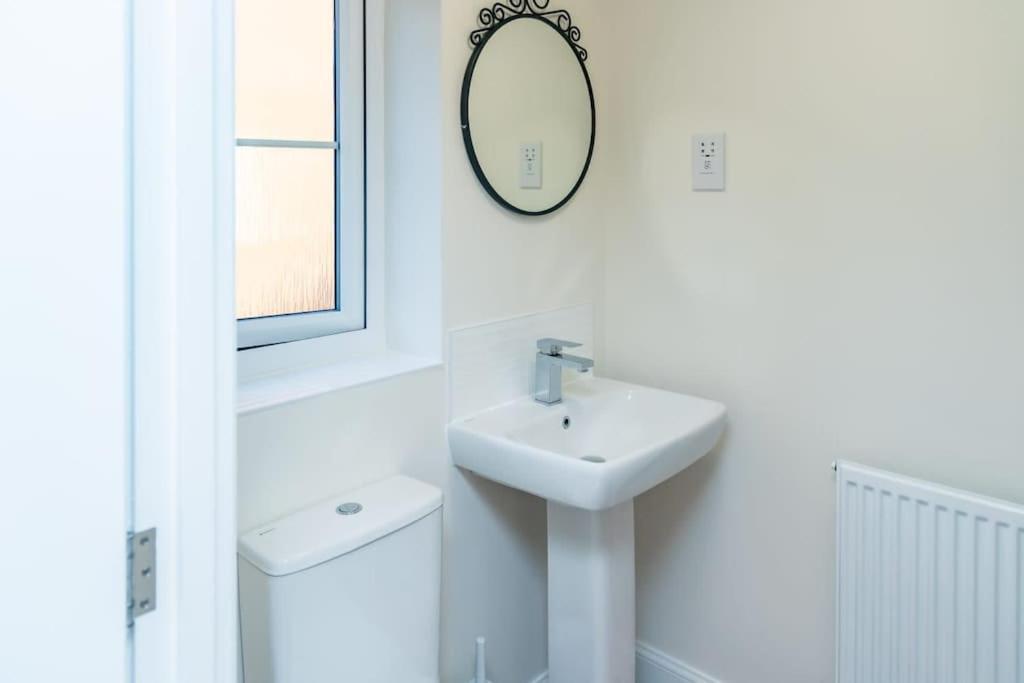 Cozy 3 Bed Sasha House In Beeston Nottingham Villa Luaran gambar